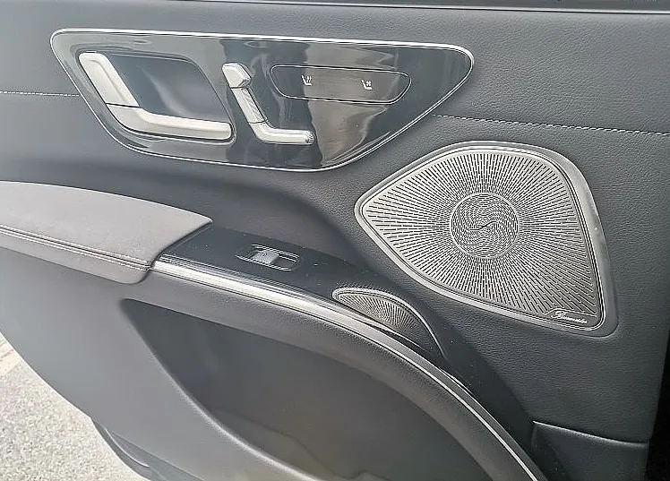 Zunanja slika - Mercedes-Benz EQS - 450 4Matic - Electric Art - Airmatic - 10