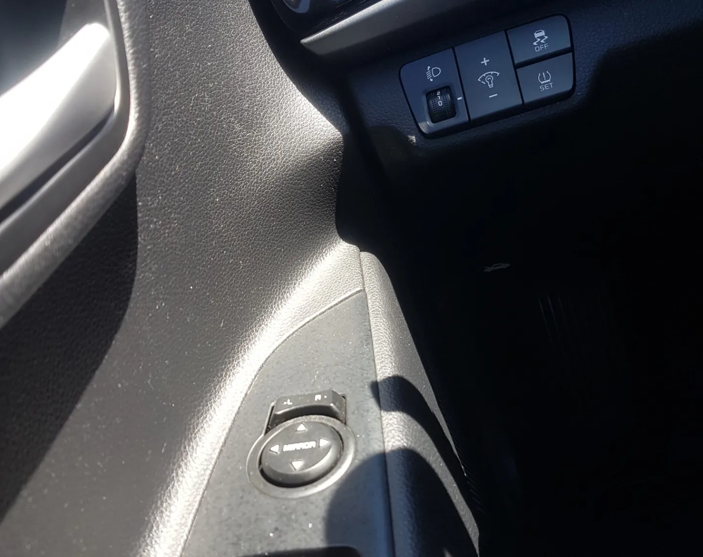 Zunanja slika - KIA Rio - 1,25 - 17