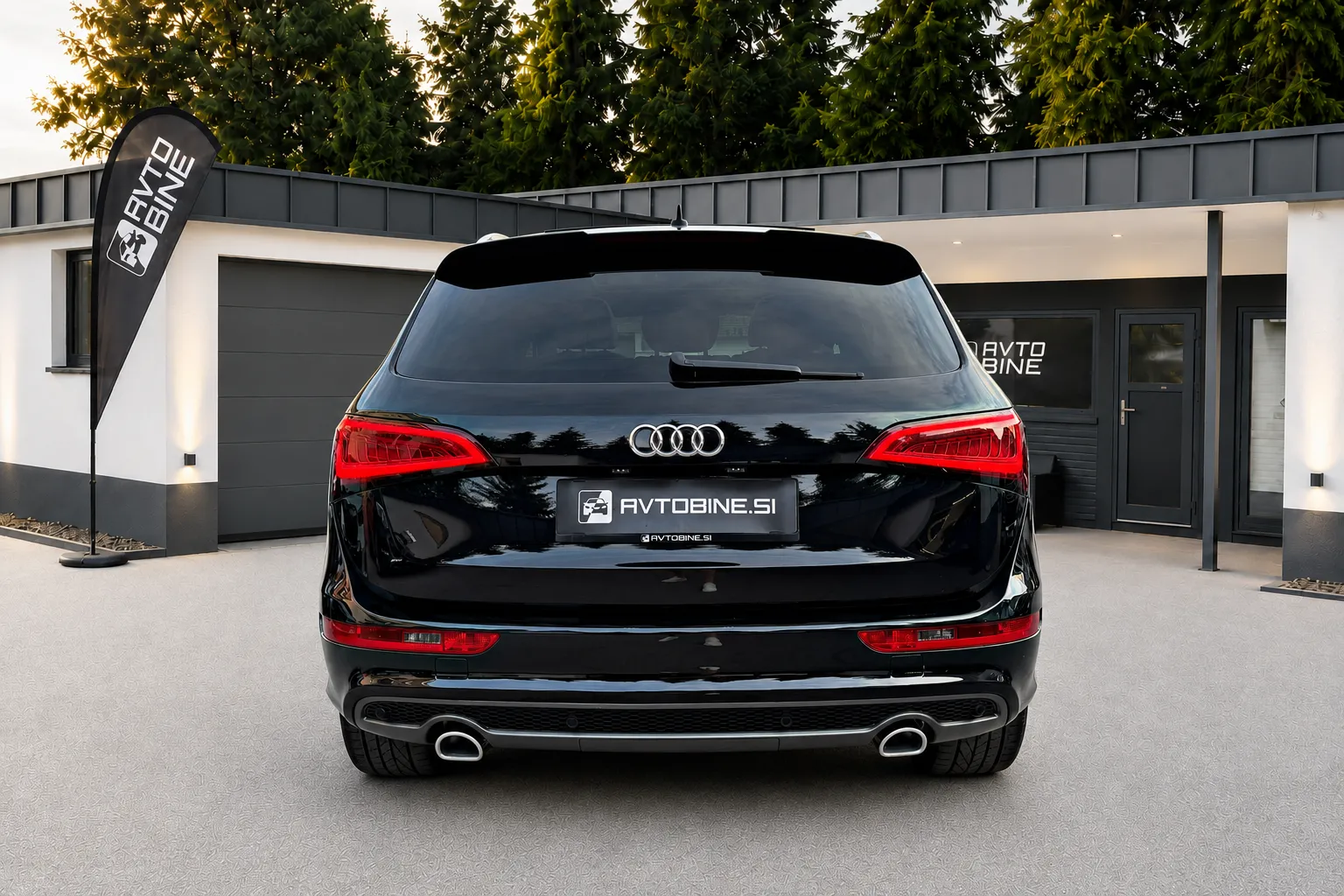Notranja slika - Audi Q5 - QUATTRO 3.0 TDI S-TRONIC•S LINE•PANO•NAVI•KOT NOV. - 23