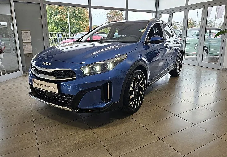 Zunanja slika - KIA XCeed - 1.6 T-GDi EX WAY ISG.7DCT 110.3 kW. VEČ BARV - 1