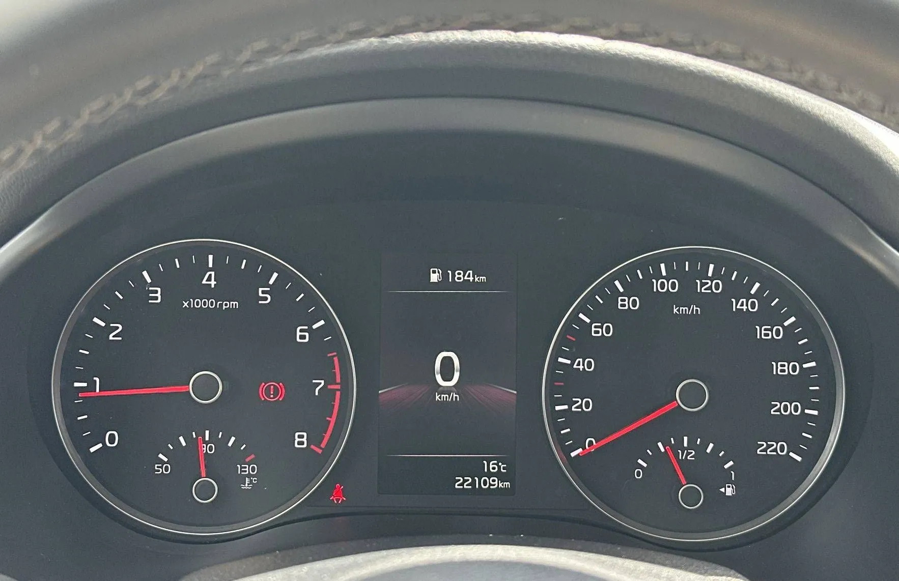 Zunanja slika - KIA Stonic - 1.0 T-GDi LX Urban ISG... - 16