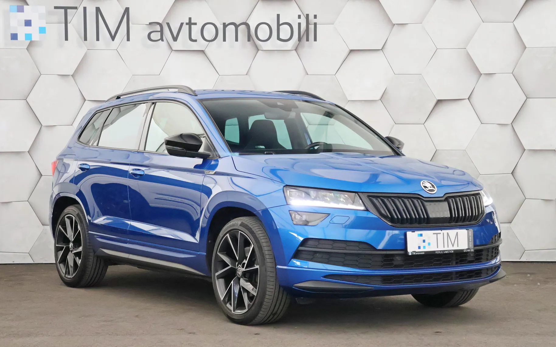 Zunanja slika - Škoda Karoq - 2.0 TDI 4x4 DSG Sportline 150KM - 2