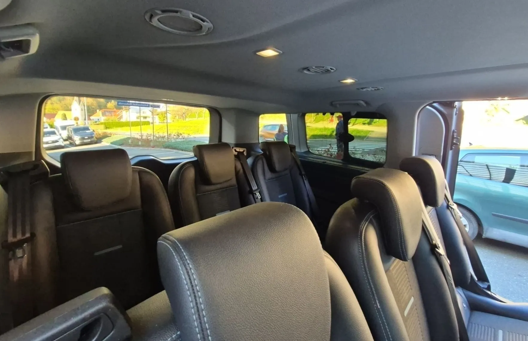 Zunanja slika - Ford Tourneo - Custom ACTIVE 2.0 170PS A6 L2-SLO-1.LASTNIK-BIXENON - 15