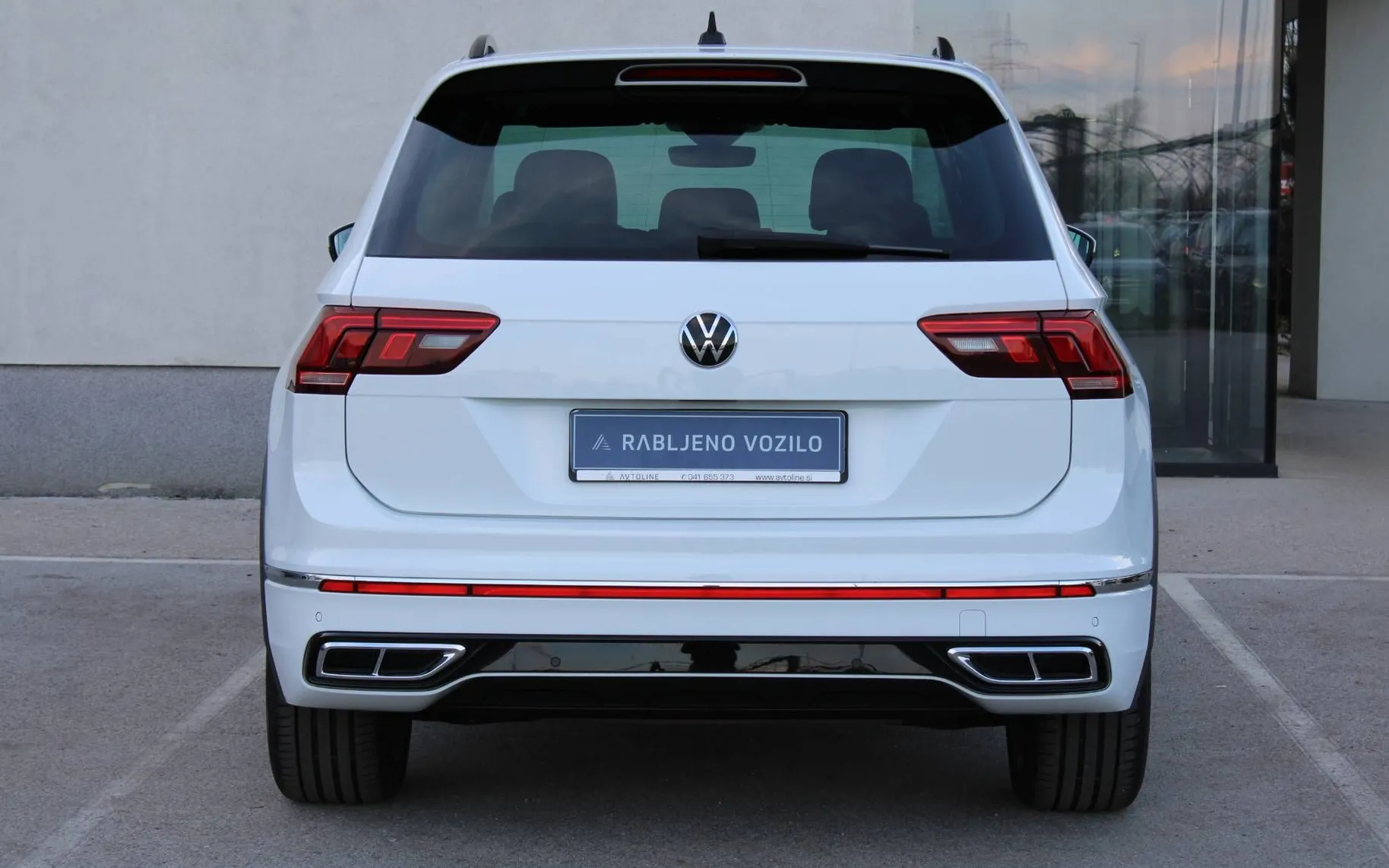 Zunanja slika - Volkswagen Tiguan - 1.4 TSI eHybrid R-LINE ACC AMBIL.VIRTUAL IQ MATR - 5
