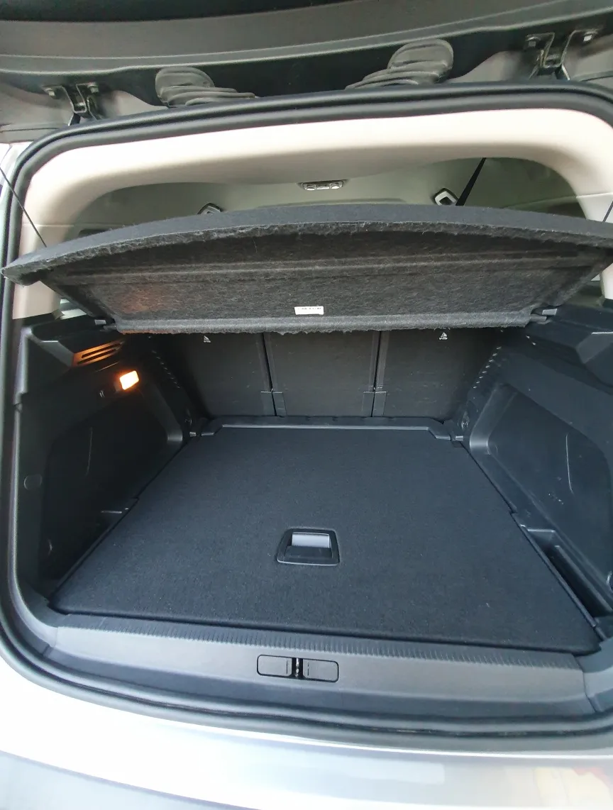 Notranja slika - Citroën C5 - Aircross PureTech 130 S&S Shine - 19