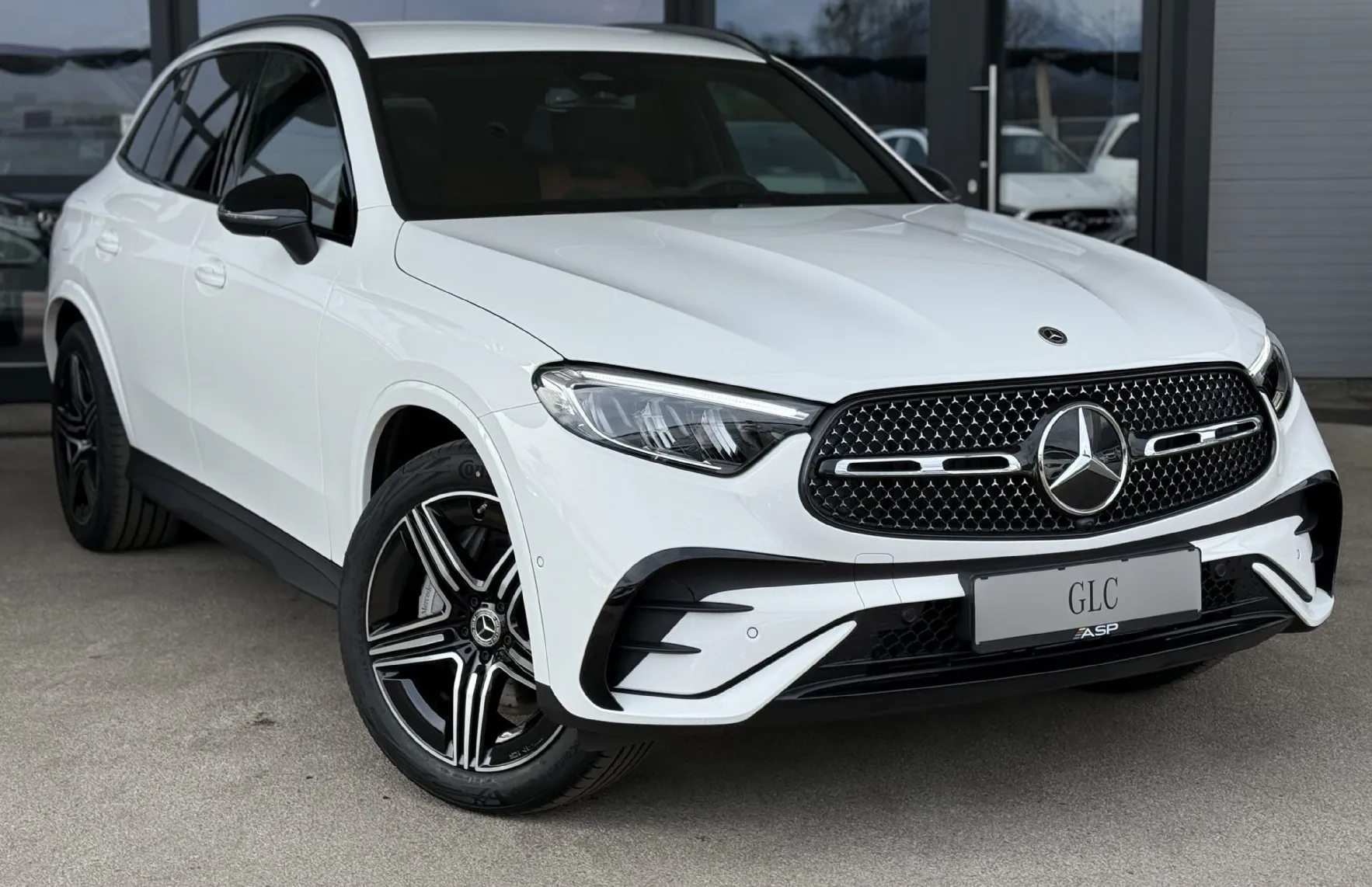 Zunanja slika - Mercedes-Benz GLC-Razred - 200d 4MATIC AMG Line - 1