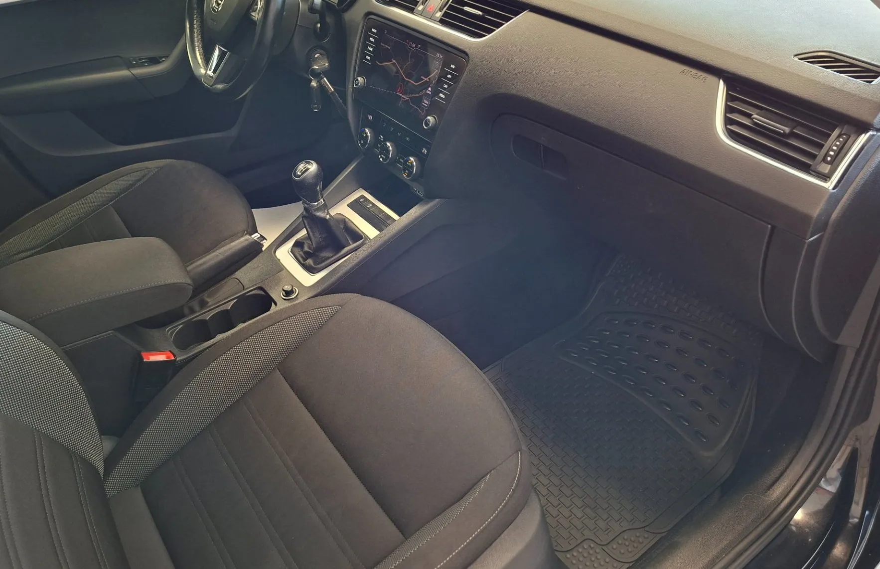 Zunanja slika - Škoda Octavia - Combi 1.0 TSI Family-LED-NAVI-PDC-ODLIČEN- - 9