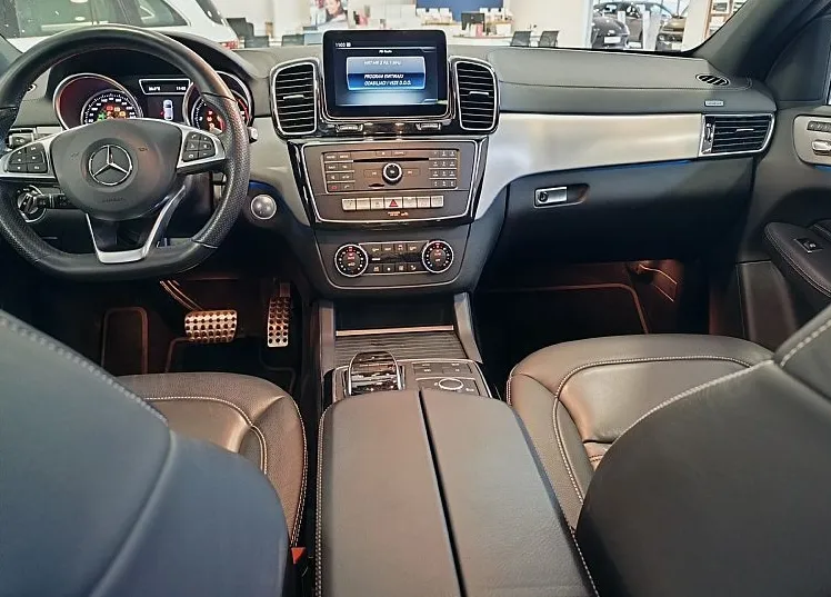 Zunanja slika - Mercedes-Benz GLE-Razred - GLE coupe 350 d AMG 4MATIC-PANOR-VL.KLJUKA-AKT.T-DAB-VIDEO - 7
