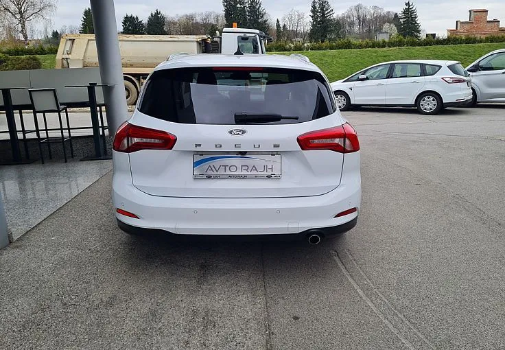 Zunanja slika - Ford Focus - 1.5 EcoBlue 88 Titanium - 6