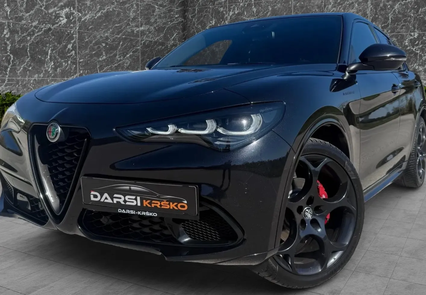 Zunanja slika - Alfa Romeo Stelvio - Q4 2.2 210PS COMPETIZIONE RADAR FULL LED HK ALU21 - 7