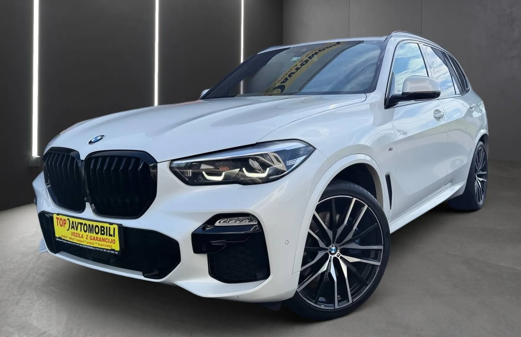 Zunanja slika - BMW X5 - serija : xDrive30d M SPORT PAKET ZRAČNO KAMERA 360 RADAR... - 1