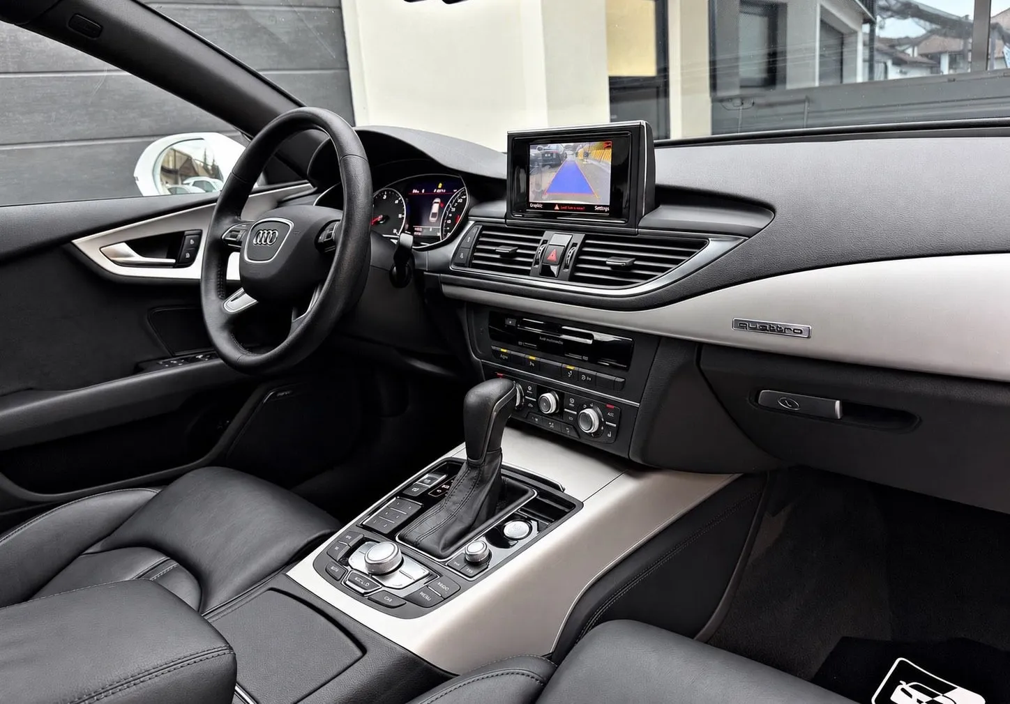 Notranja slika - Audi A7 - 3.0 TDI QUATTRO•MATRIX•ZRAČNO•S LINE•ALU 20COL... - 12