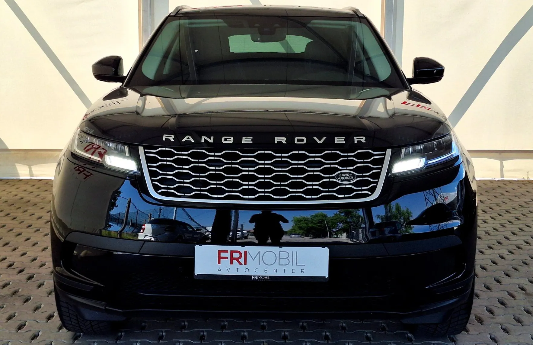 Zunanja slika - Land Rover Range Rover Velar - 2.0 TD Base Aut.•ALCANTARA•KAMERA•ALU20•VL.KLJU - 5