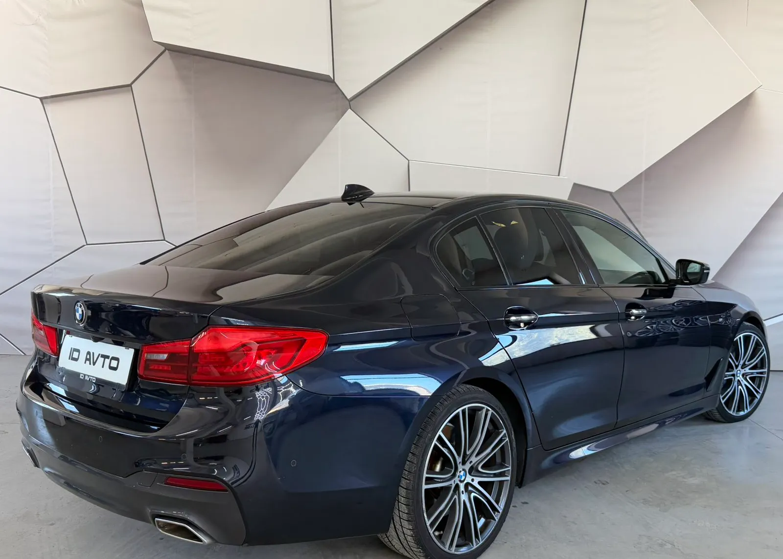 Zunanja slika - BMW Serija 5 - 530d Avt. - 6