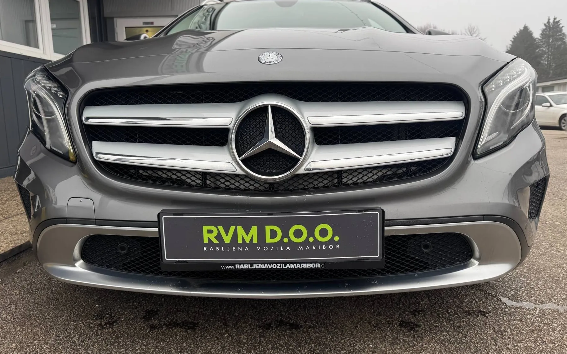 Zunanja slika - Mercedes-Benz GLA-Razred - STYLE°1.LAST°SLO°LED°DIG.KLIMA°PARK.SEN°96.000 KM - 6