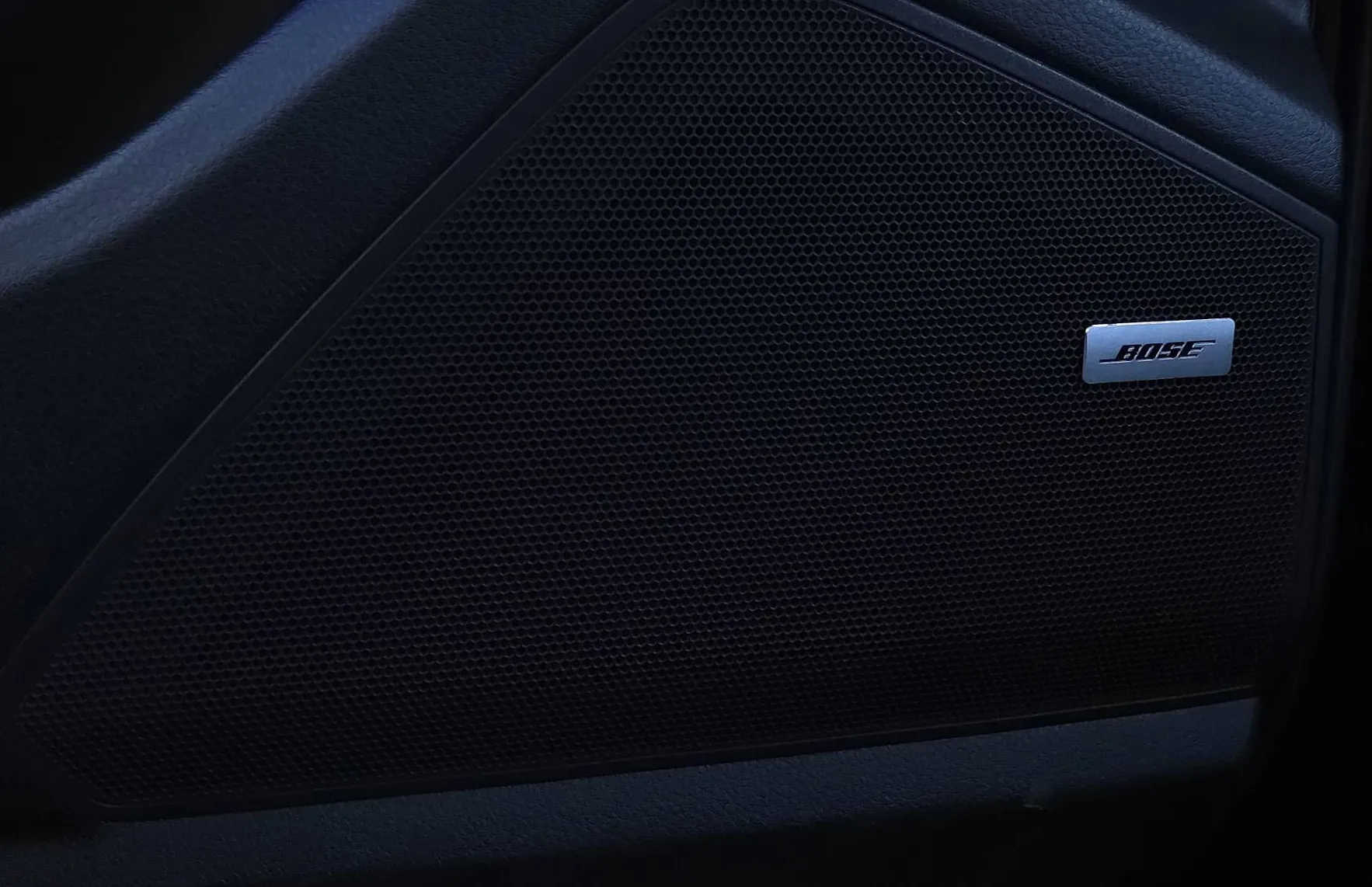 Zunanja slika - Porsche Cayenne - 3.0 - VELIK SERVIS - PANO - KAMERA - BOSE - MEMO - 18