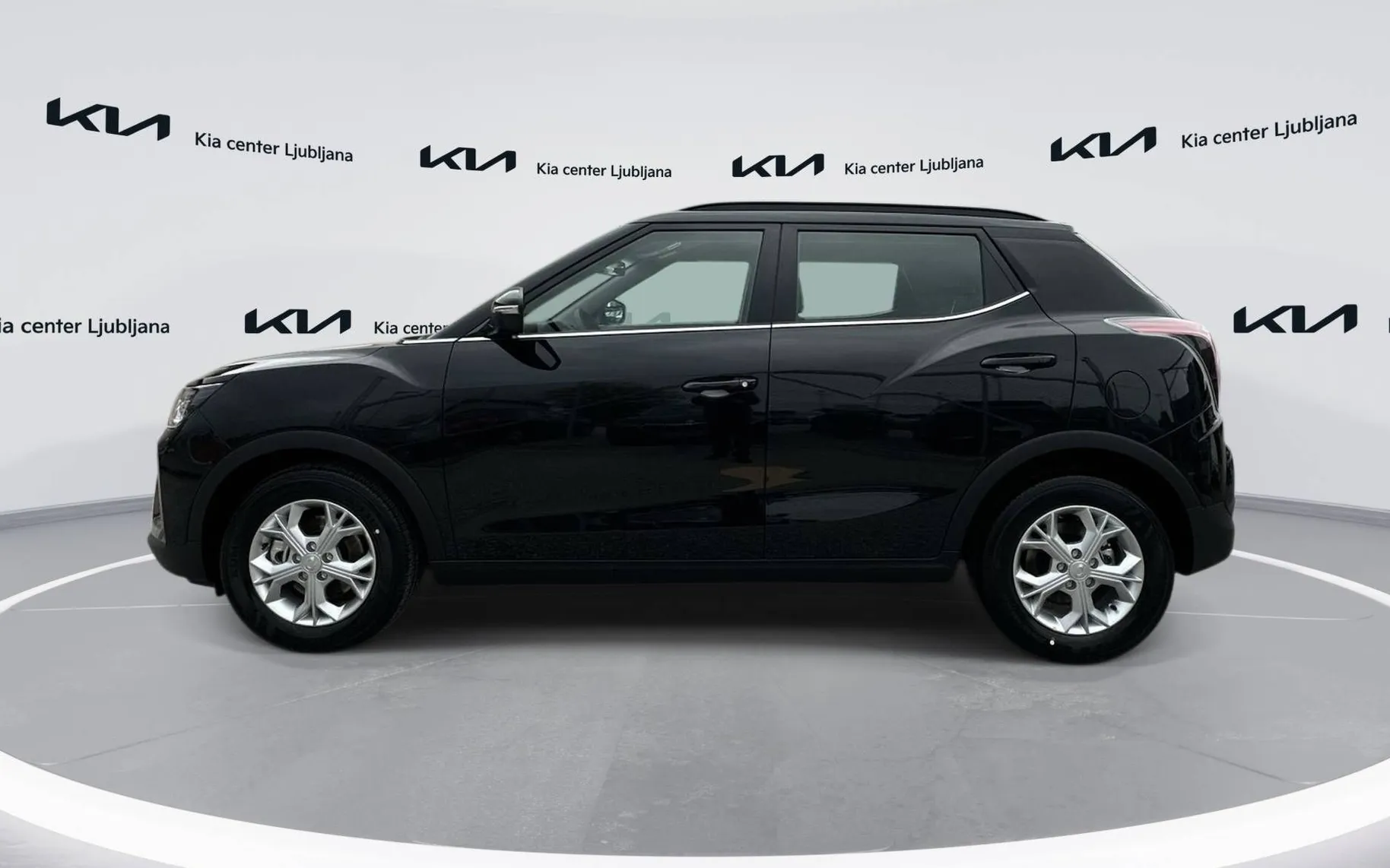 Zunanja slika - SsangYong Tivoli - 1.5 T-GDi Fresh 2WD M T... - 8