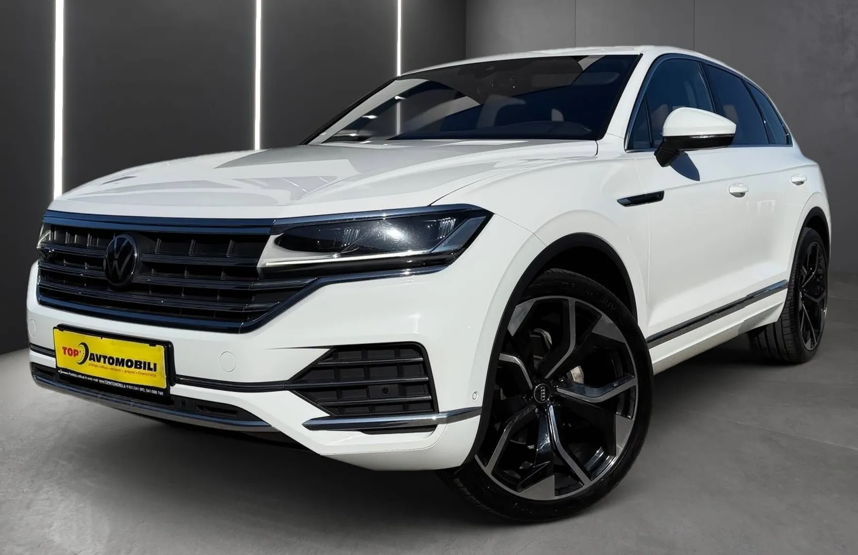 Zunanja slika - VW Touareg - V6 TDI R-LINE FULL LED NAVI ACC MEMORY GR.SEDEŽEV - 1