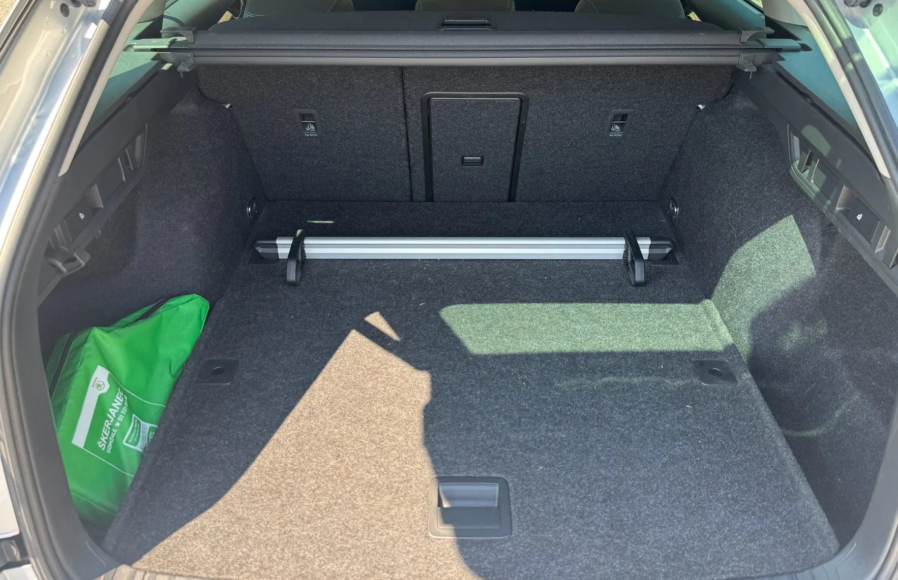 Zunanja slika - Škoda Octavia - Combi 2.0 TDI Style DSG WEBASTO ACC HEAD-UP - 19