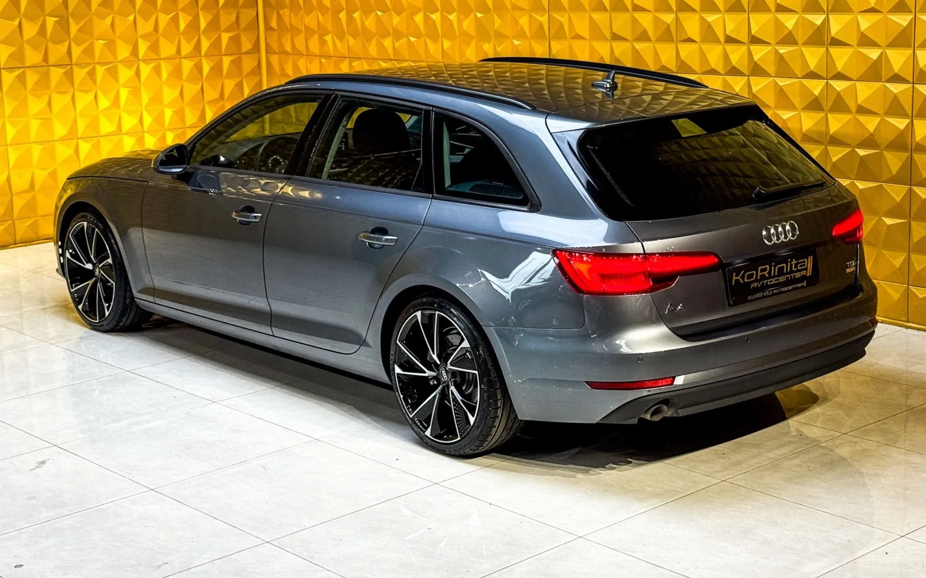 Notranja slika - Audi A4 Avant - 2.0 TDI AUT. MATRIX-NAVI.-TEMP.-EL. PRTLJAZNIK... - 8