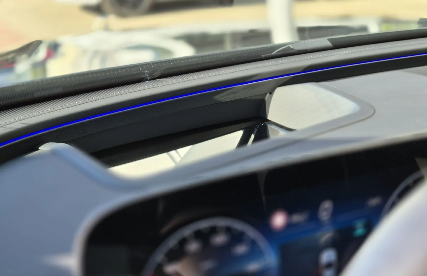 Zunanja slika - Mercedes-Benz E-Razred - E 220 d Exclusive Premium + AIRMATIC - 19