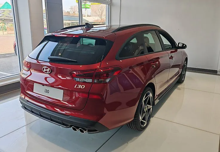 Zunanja slika - Hyundai i30 Wagon - 1.6 FL II. PREMIUM   N-LINE. SMART. WINTER. rg 7-s - 4