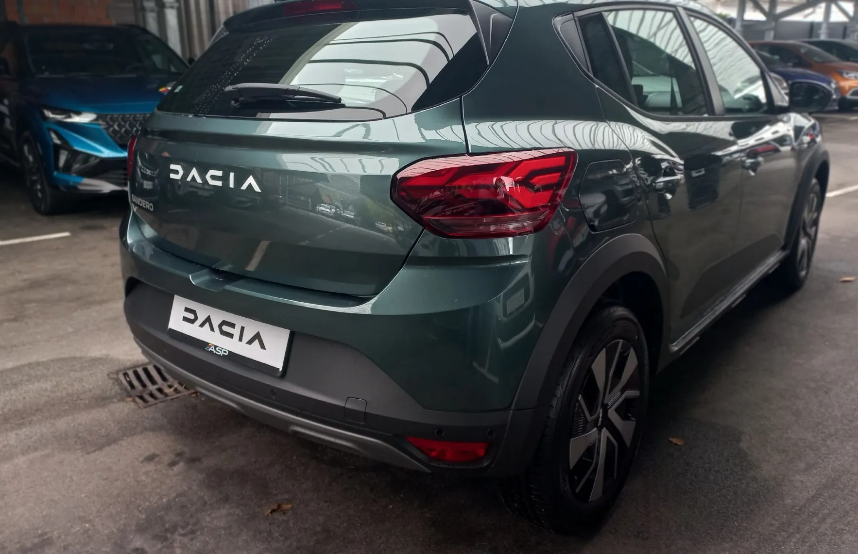 Zunanja slika - Dacia Sandero - 1.0 TCe 90 Stepway Expression - 5