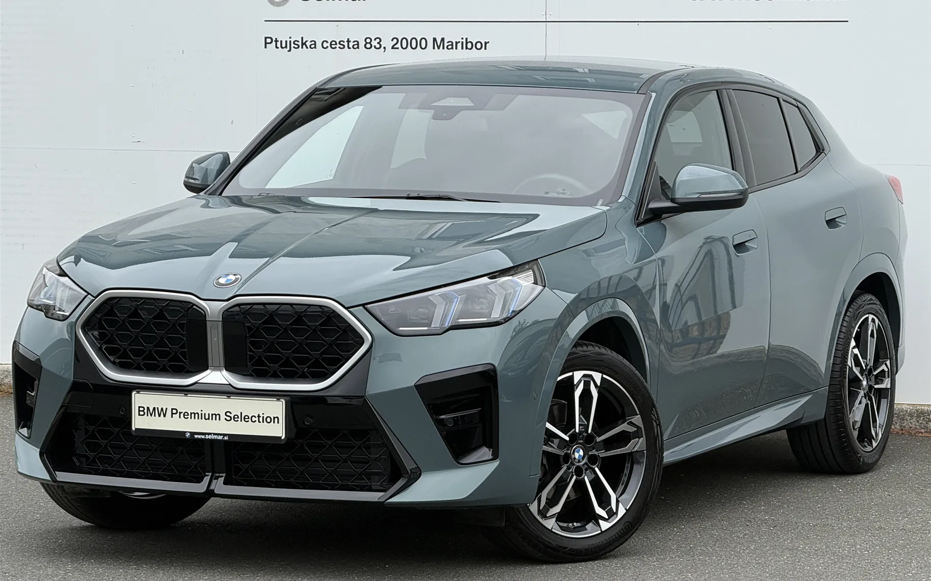 BMW X2