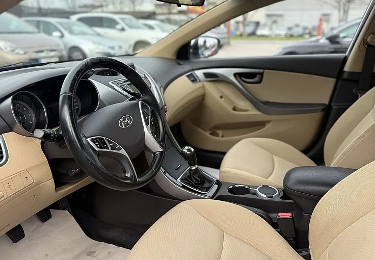 Zunanja slika - Hyundai Elantra - 1.6 CVVT LIFE - 1. LASTNIK - SLO - GR. SED. - - 7