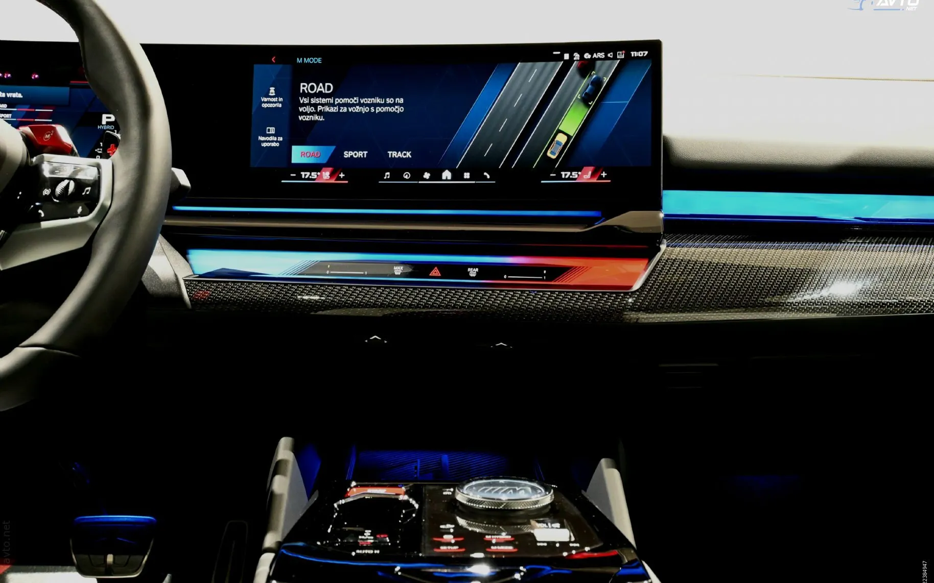 Notranja slika - BMW Serija 5 - BMW M5 AUT. - 19