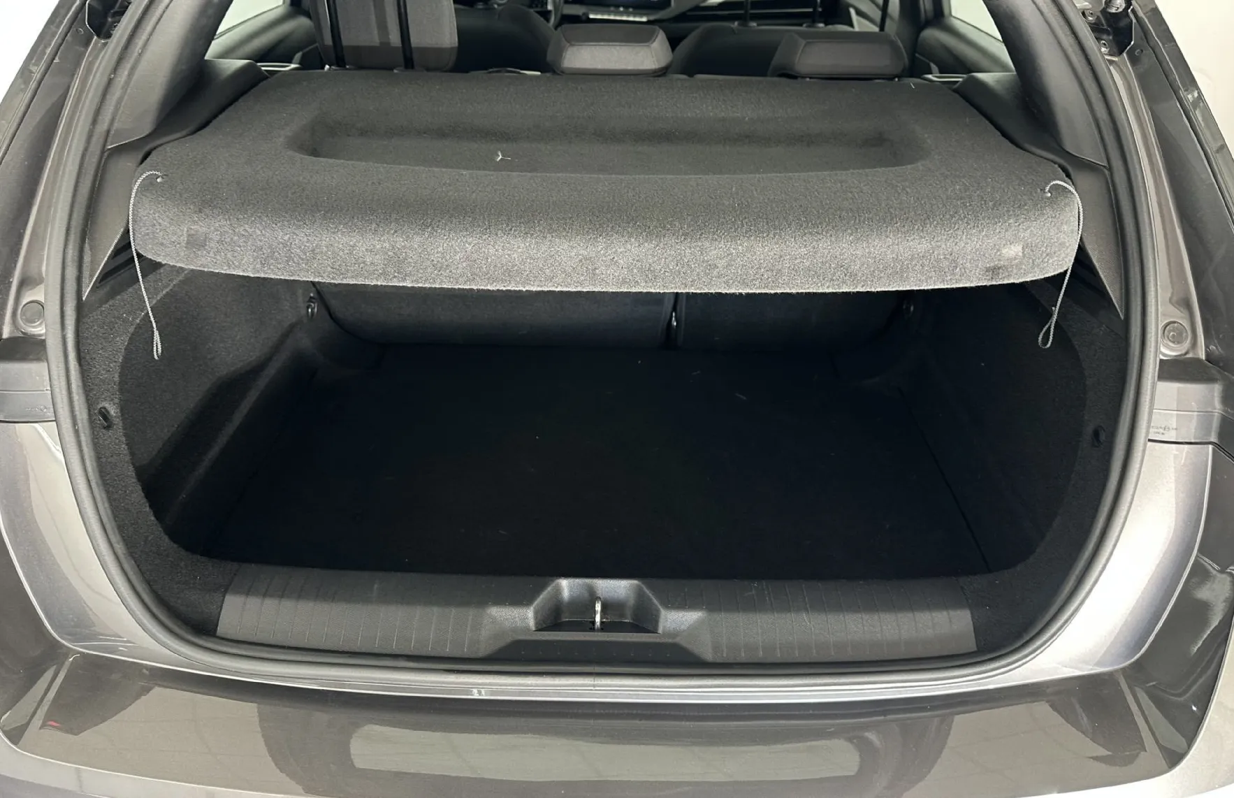 Zunanja slika - Opel Astra - 1.2 Turbo Edition.KAMERA.LED.2023.SAMO 51.000 KM - 18