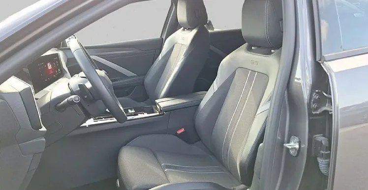 Zunanja slika - Opel Astra - 1.2 T. | Matrix žarometi | Panorama | Avtomatik - 2