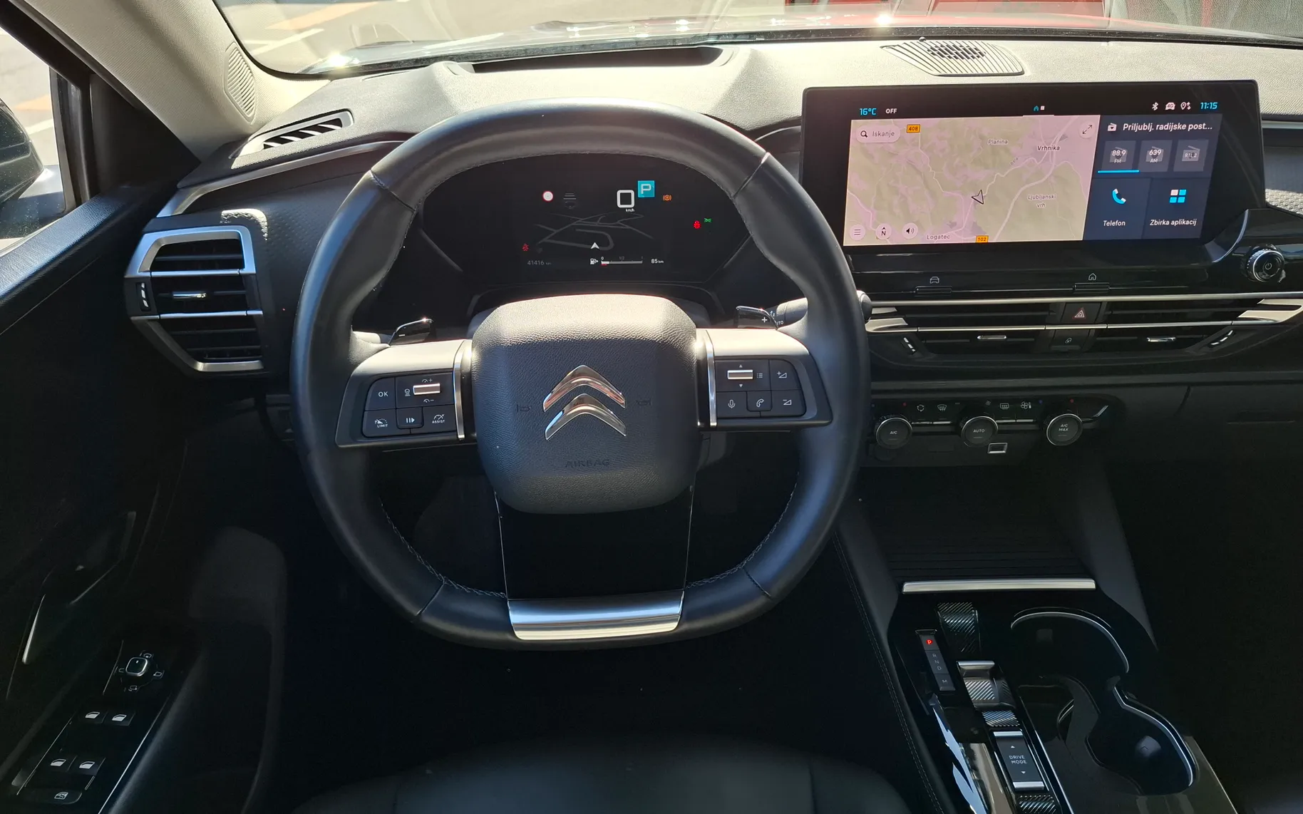 Zunanja slika - Citroën C5X - C5 X 1.2 PURETECH SHINE - ODLIČEN - POTRJENA SERVISNA - 12