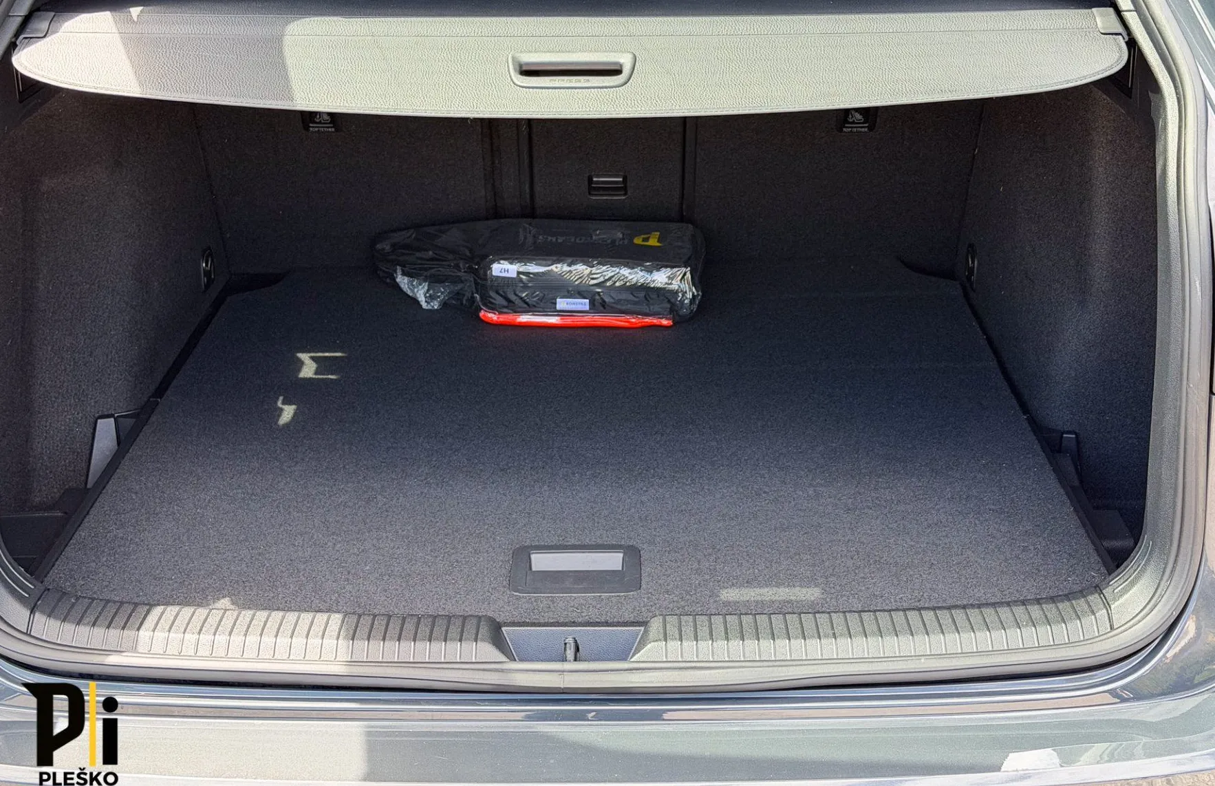 Zunanja slika - Volkswagen Golf - Variant 2.0 TDI BMT R-Line DSG - 8