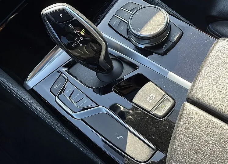 Zunanja slika - BMW Serija 5 - : 540i xDrive AUT. |PANO|AMBI|20 COL.|KAMERA| - 14