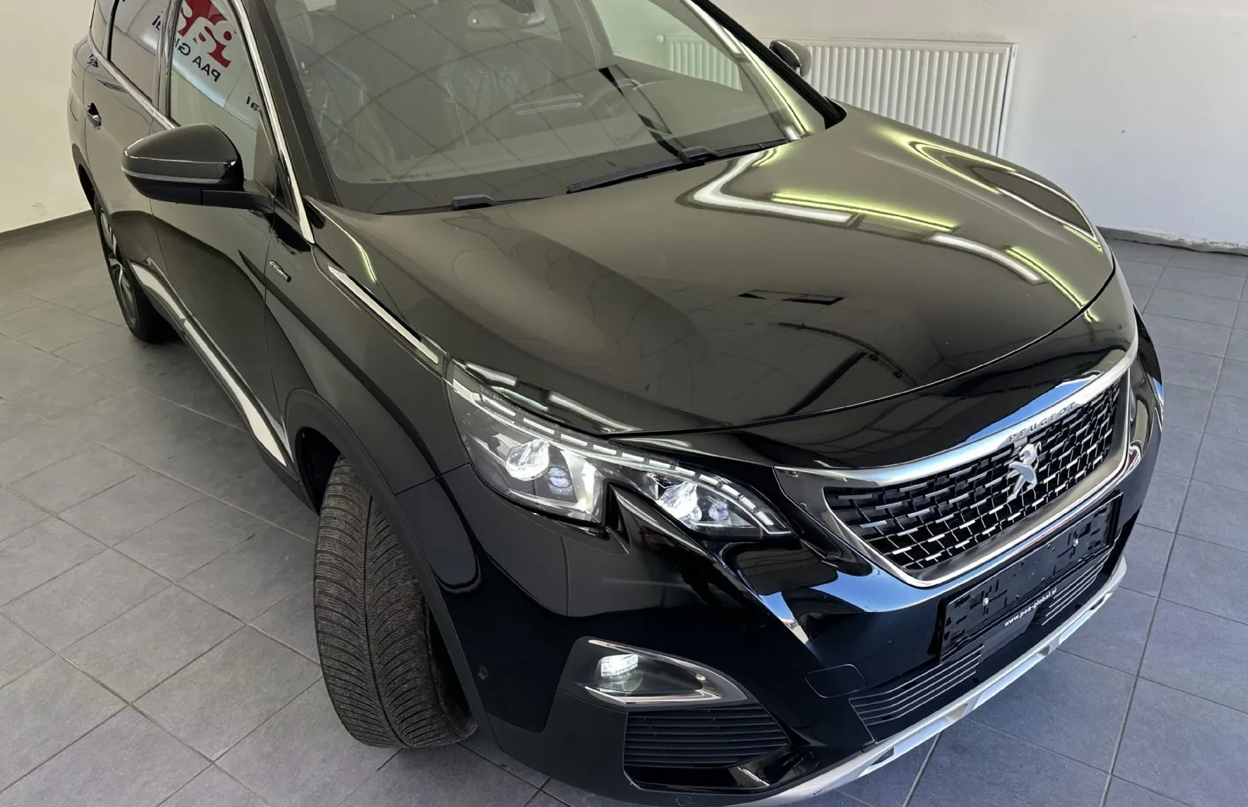 Zunanja slika - Peugeot 5008 - 1.2  96 KW.GT Line Avt..USNJE.NAVI.VELIKI SERVIS - 1