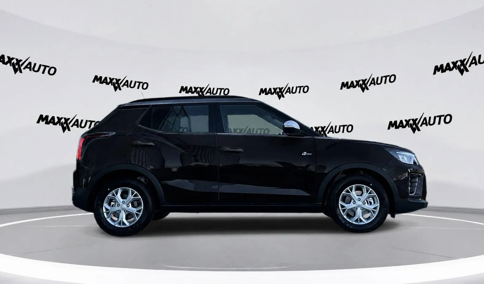 Zunanja slika - KG Mobility Tivoli - 1.5 GDI-T Fresh Avt. - 4