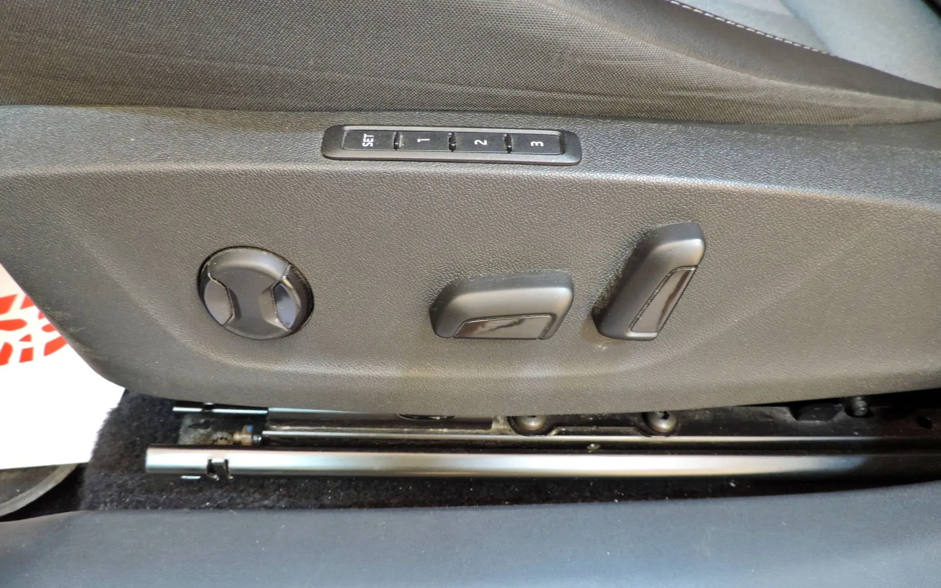 Zunanja slika - Škoda Enyaq - 80 USNJE-ACC-KAMERA-MRTVI KOTI - 17