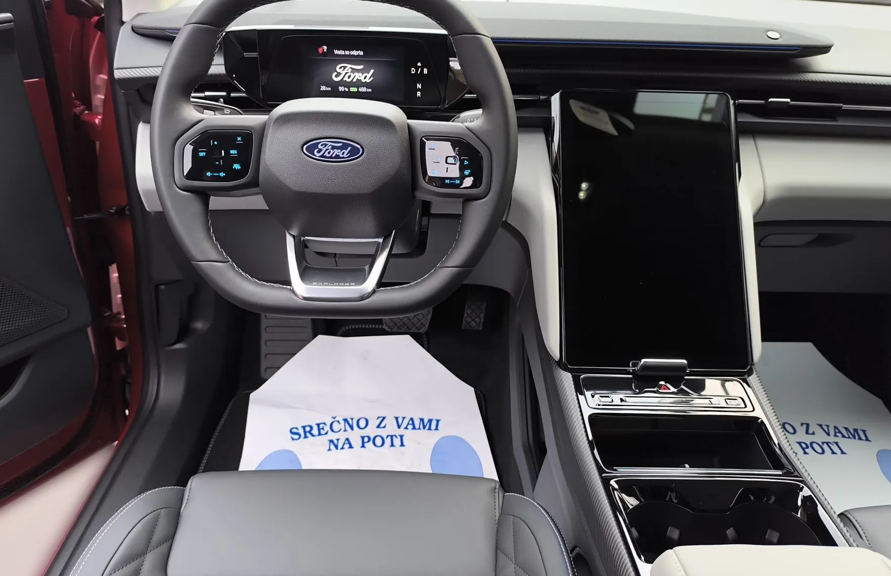 Zunanja slika - Ford Explorer - EV dvojni elektro. 79 kWh 250 kW at AWD PREMIUM - 10