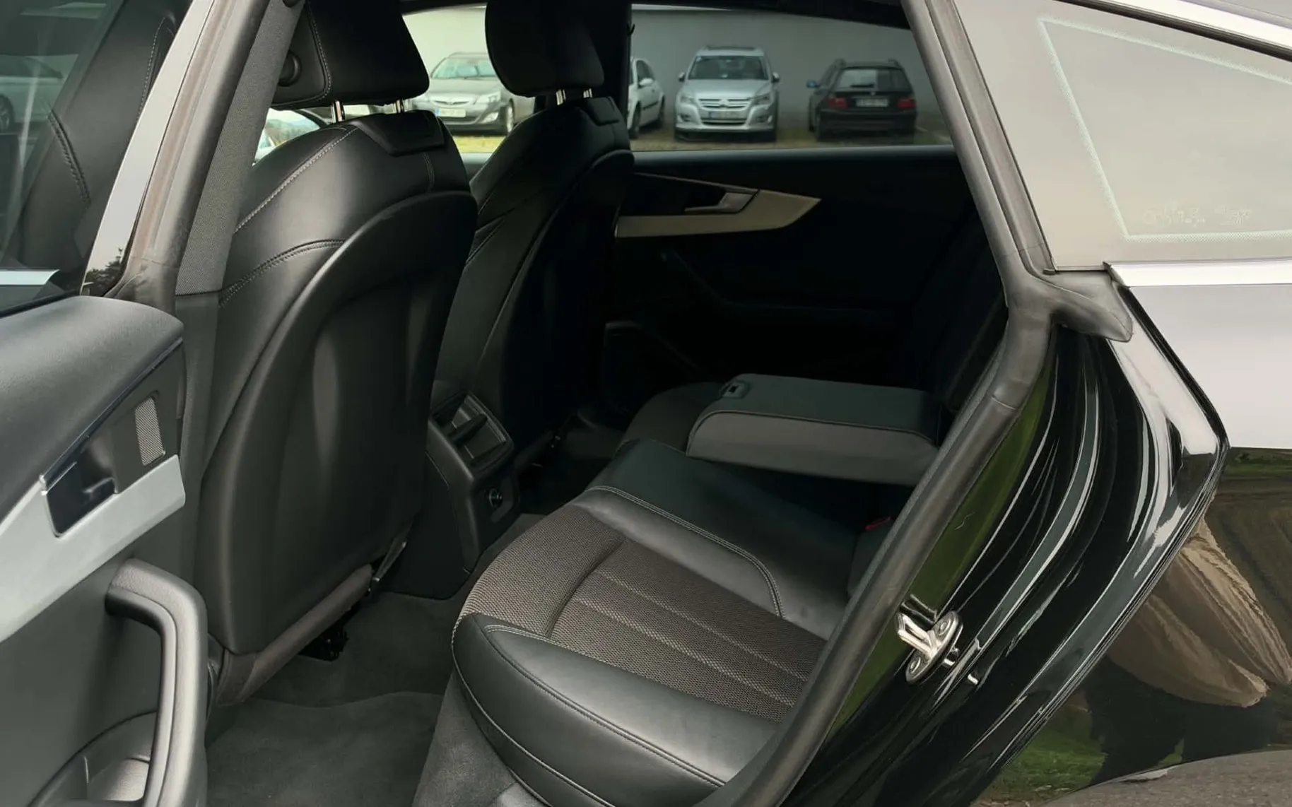 Notranja slika - Audi A5 Sportback - 2.0 TDI-3X S LINE PAKET LIZING ZA TUJCE - 11