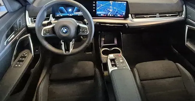 Zunanja slika - BMW X1 - serija :  xDrive30e AT NA VOLJO 7 2026 - 12