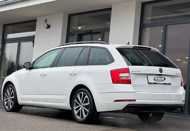 Zunanja slika - Škoda Octavia - 2.0 TDI Style DSG-KAMERA-KLUKA-RADAR-ZIMSKI PAKET - 3