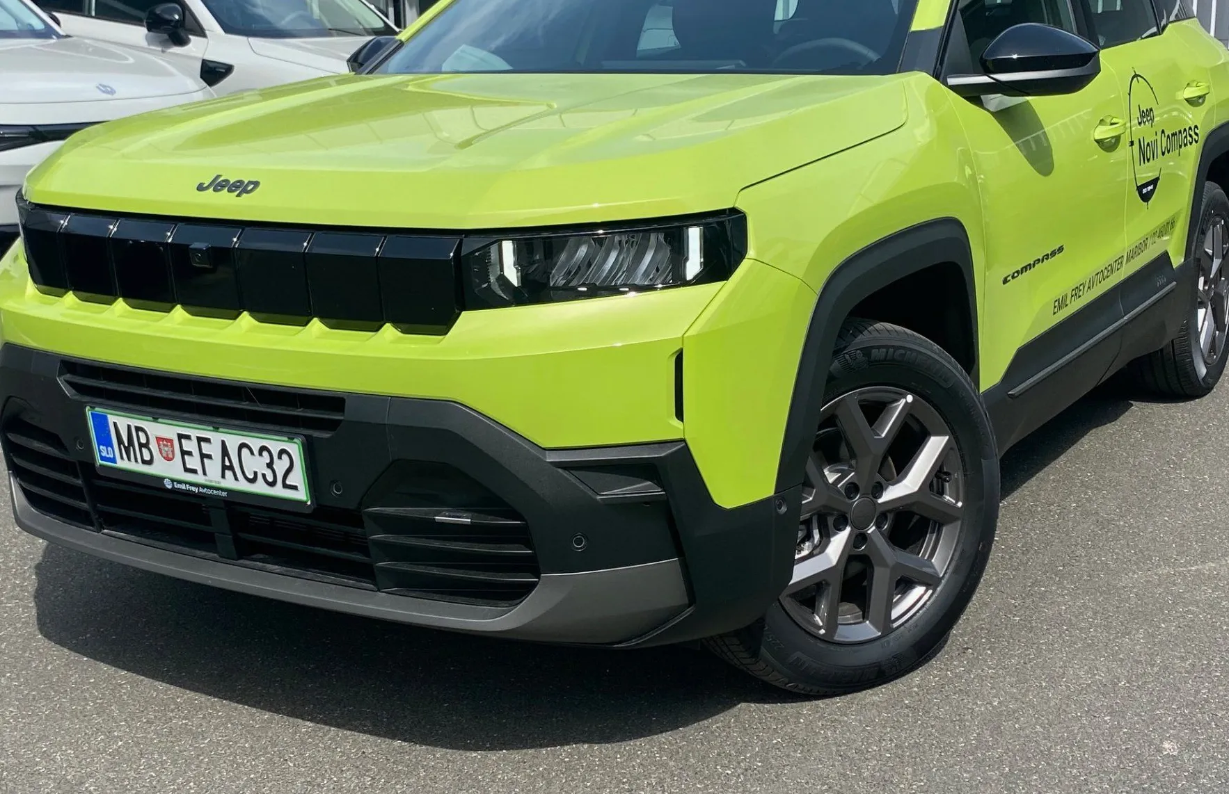 Zunanja slika - Jeep Compass - 1.2 e-Hybrid 145 Altitude DCT - 1