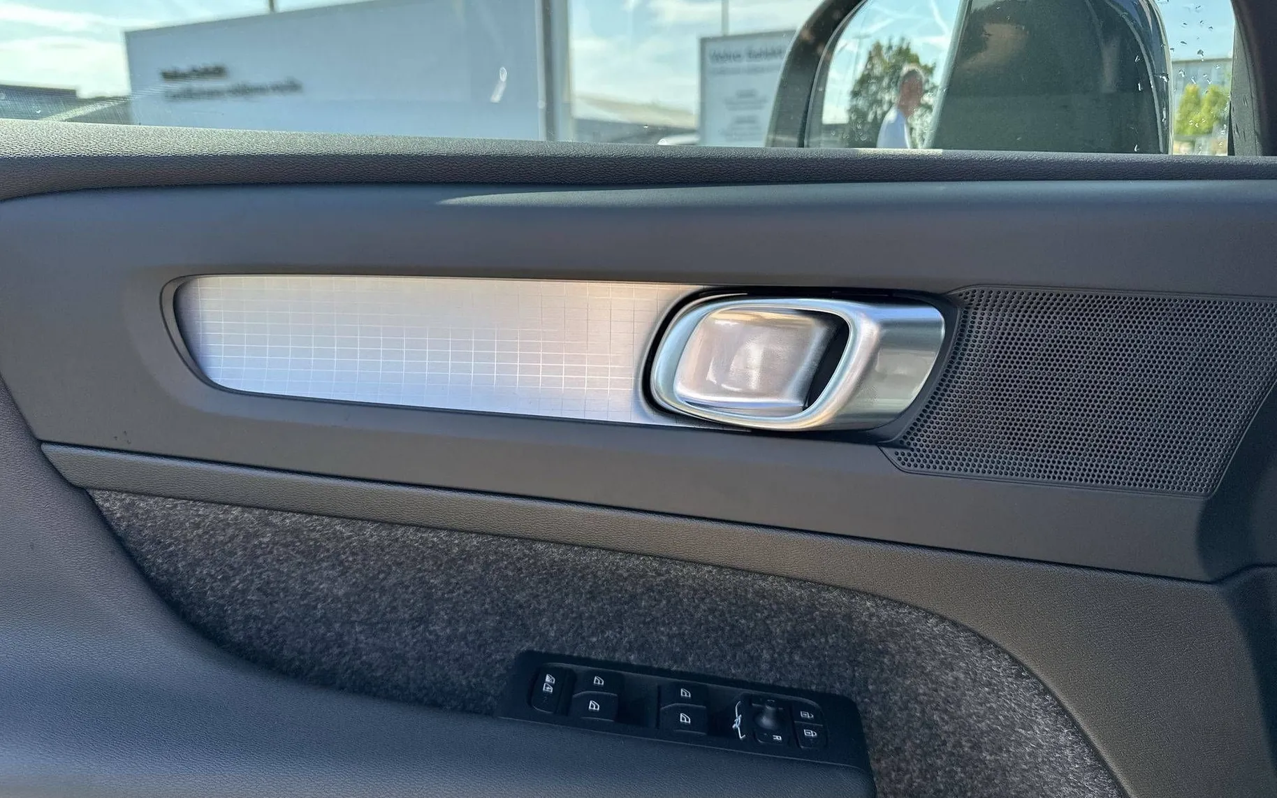 Notranja slika - Volvo XC40 - B3P Core Avt. - 13