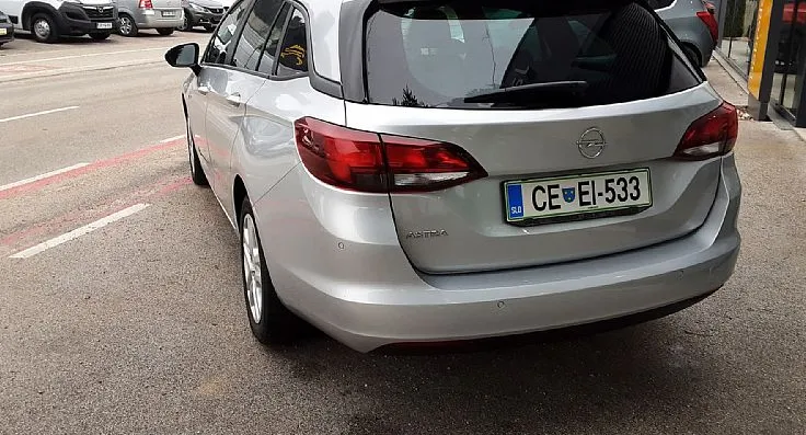 Zunanja slika - Opel Astra - 1.2 TURBO 96KW S S Edition ST - 4