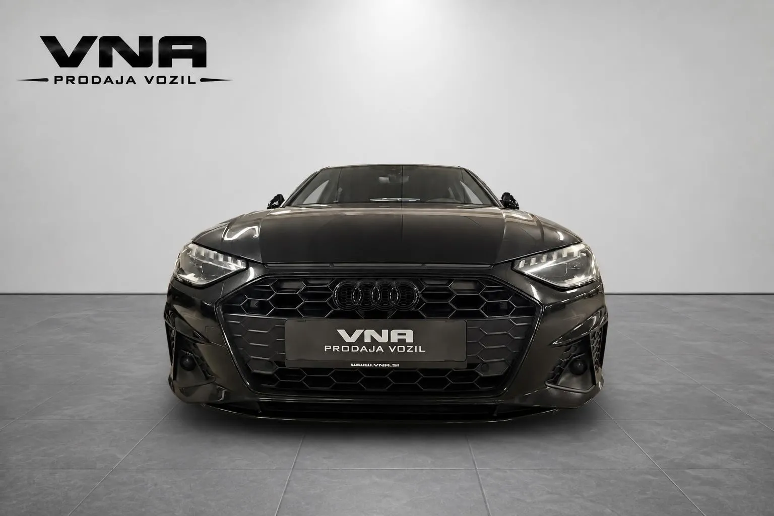 Zunanja slika - Audi A4 Avant - TDI S-LINE |MATRIX|KAMERA|ALU19|GR-SED|KAMERA| - 2