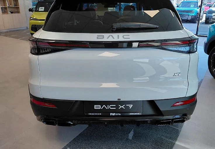 Zunanja slika - Baic X7 - 1.5T DCT 177KM 2WD - NA ZALOGI - 4