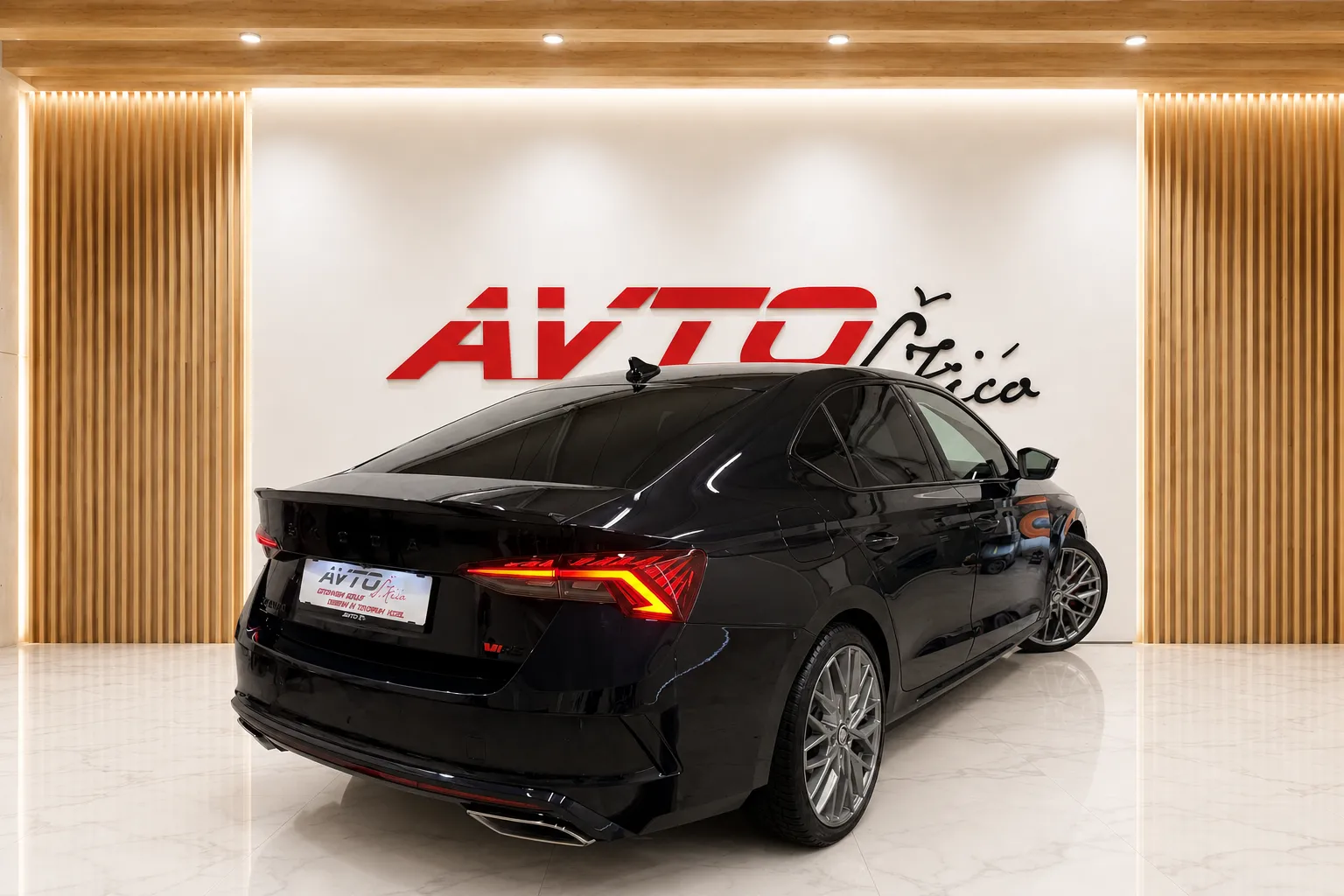 Zunanja slika - Škoda Octavia - RS 2.0 TSI-VIRTUAL-FULL LED-ACC-KAMERA-NAVI-AVT-.. - 6