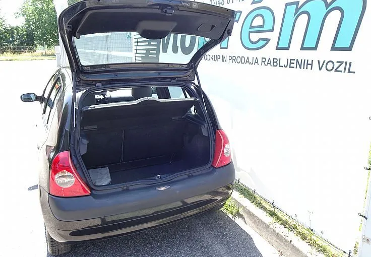 Zunanja slika - Renault Clio - 1.2 16V FINANCIRANJE BREZ POLOGA...LEANPAY - 5