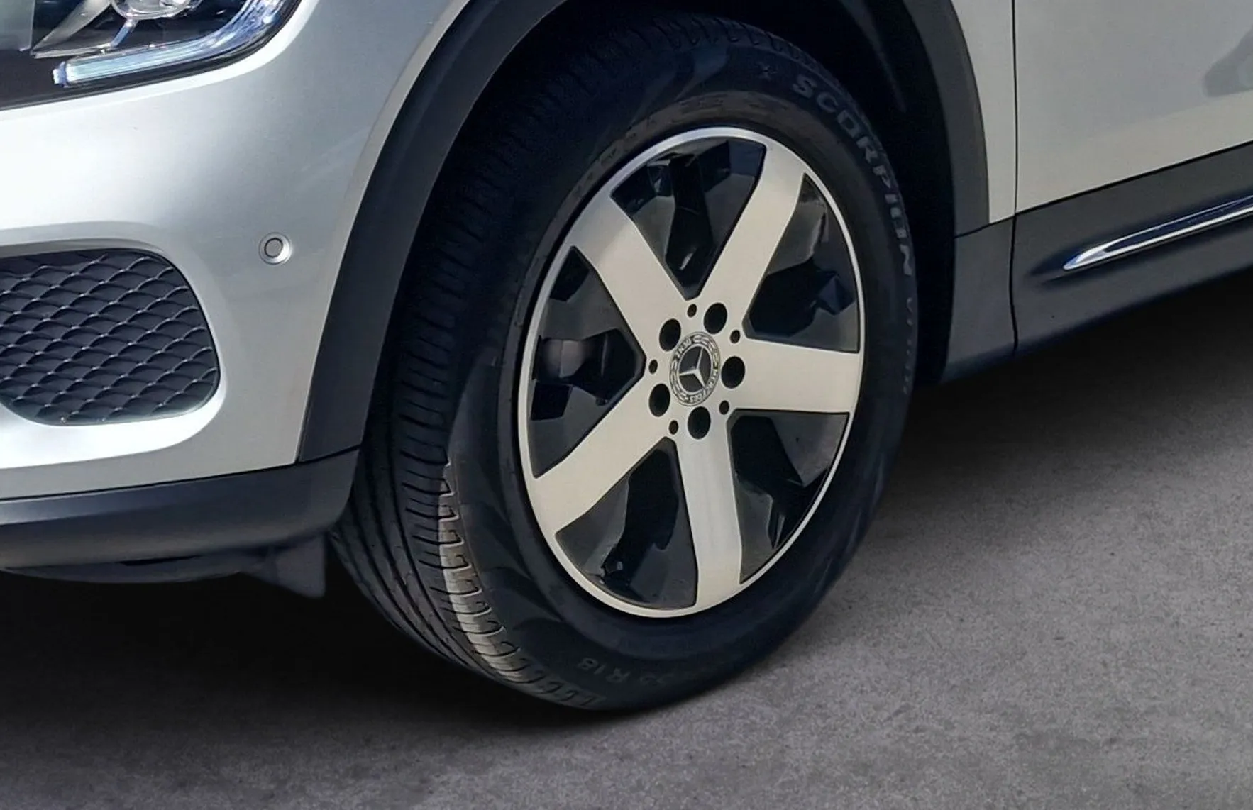Zunanja slika - Mercedes-Benz GLB-Razred - GLB 180 Progressive Avt. - - 6